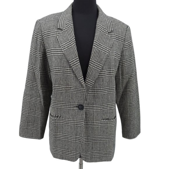 Requirements Jackets & Blazers - VTG 90s Requirements Size 14 Petite Black Cream Plaid Wool Single Button Blazer